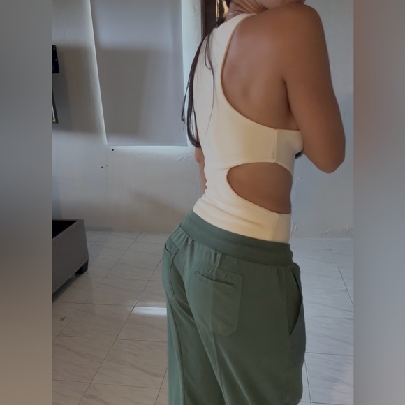 Zara Cream Cutout One-Piece Bodysuit - Picture 7 of 9